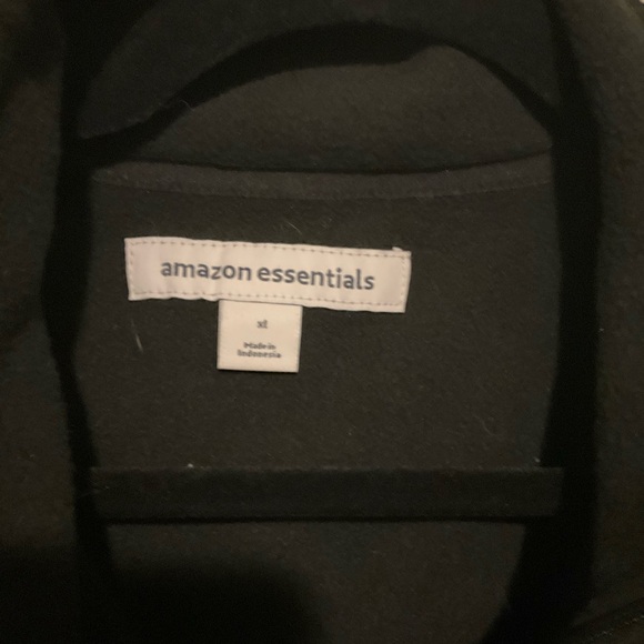 Women's Black Fleece Jacket - Picture 5 of 8